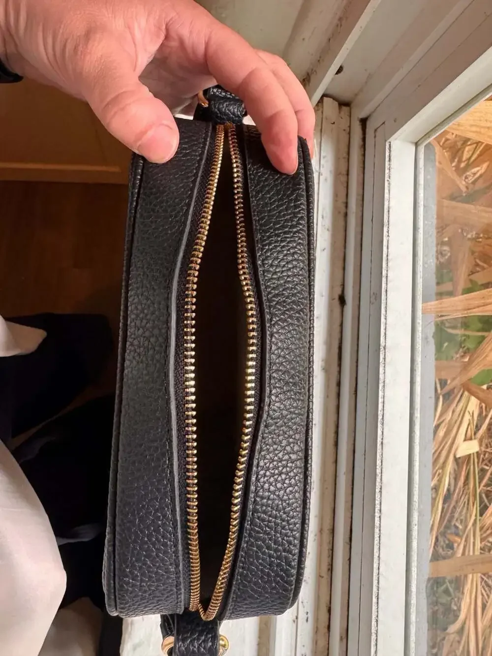 Gucci Black Pebbled Leather Soho Disco Crossbody Bag